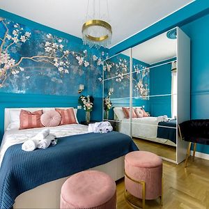 Demetra Apartment - 30M From Metro A Lucio Sestio